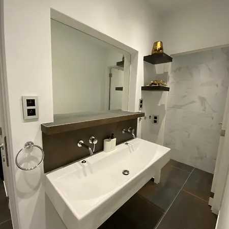 Apartment Viet Anh Blankenberge