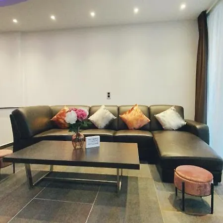 Viet Anh Apartment *
